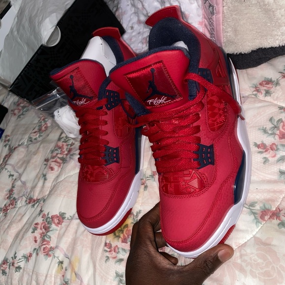 Air Jordan 4 SE FIBA - Picture 3 of 5